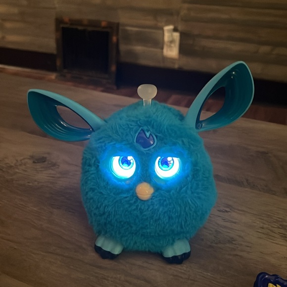 Toys Furby Connect Bluetooth 216 Hasbro Teal Blue With Sleep Mask